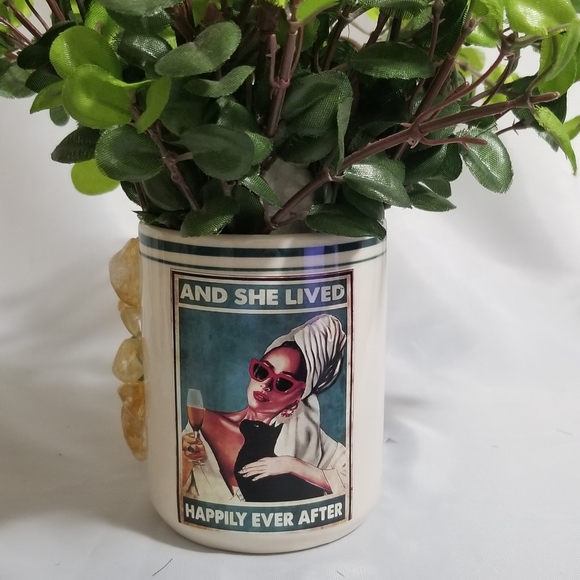 "And She Lived Happily Ever After" on Vintage Cream Gibson Coffee Mug Set 8 oz - Picture 12 of 14